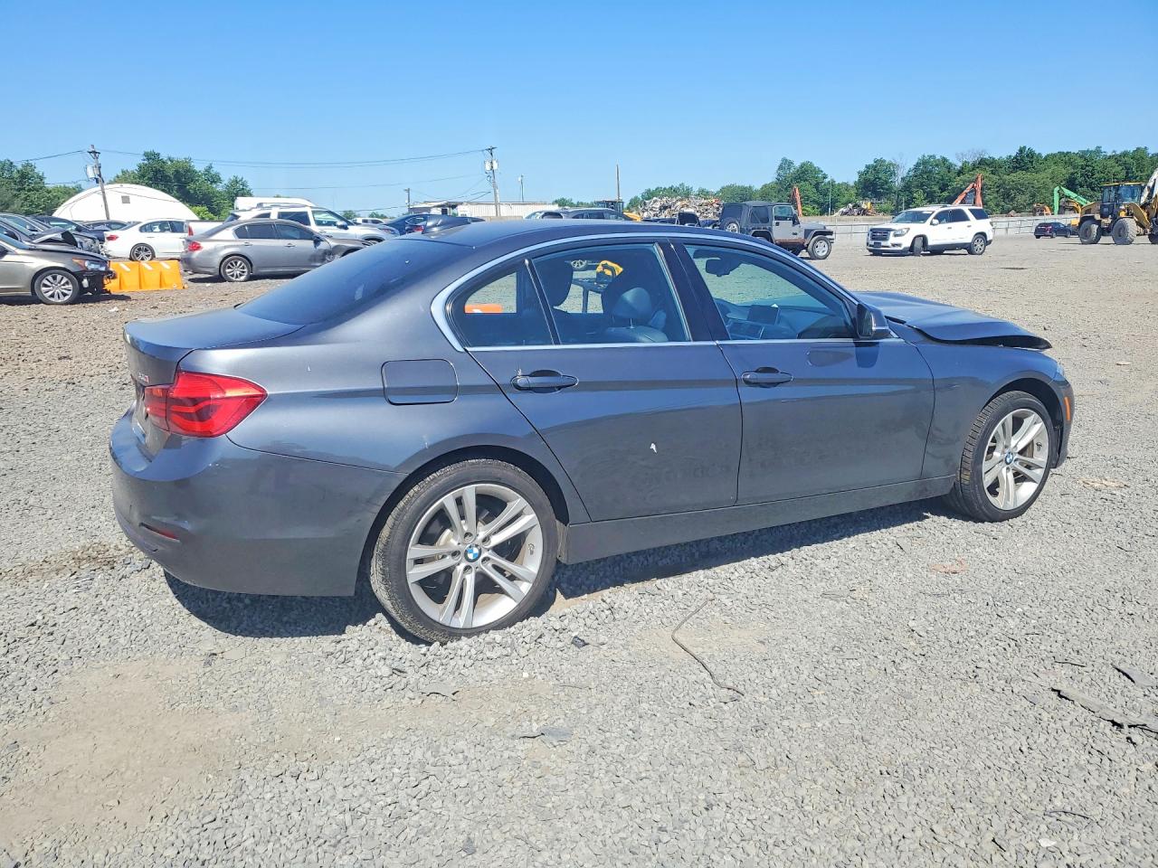2018 BMW 330 xDrive