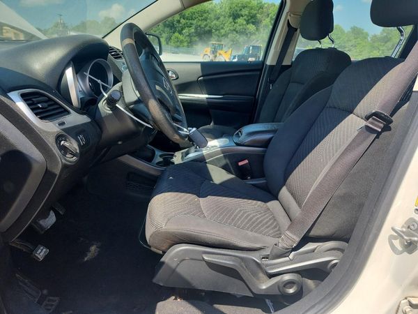 2015 DODGE JOURNEY SE