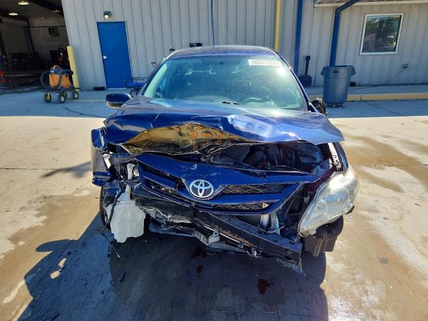 2012 TOYOTA COROLLA