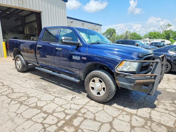 2015 RAM 2500 ST