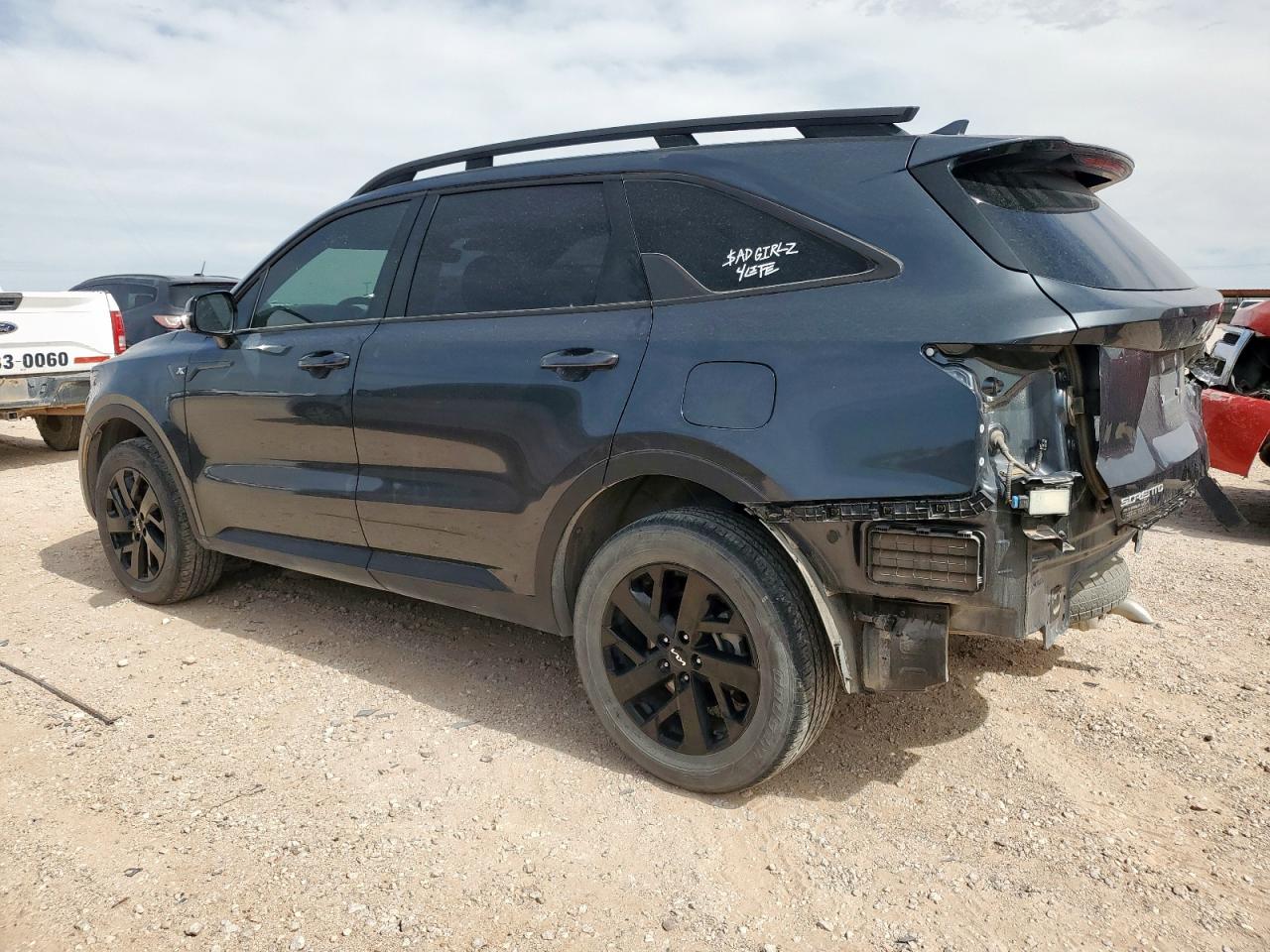 2023 KIA SORENTO S