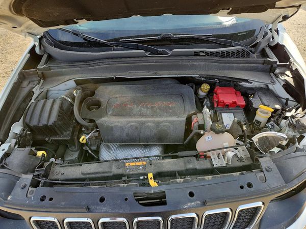 2019 JEEP RENEGADE LATITUDE 4X2