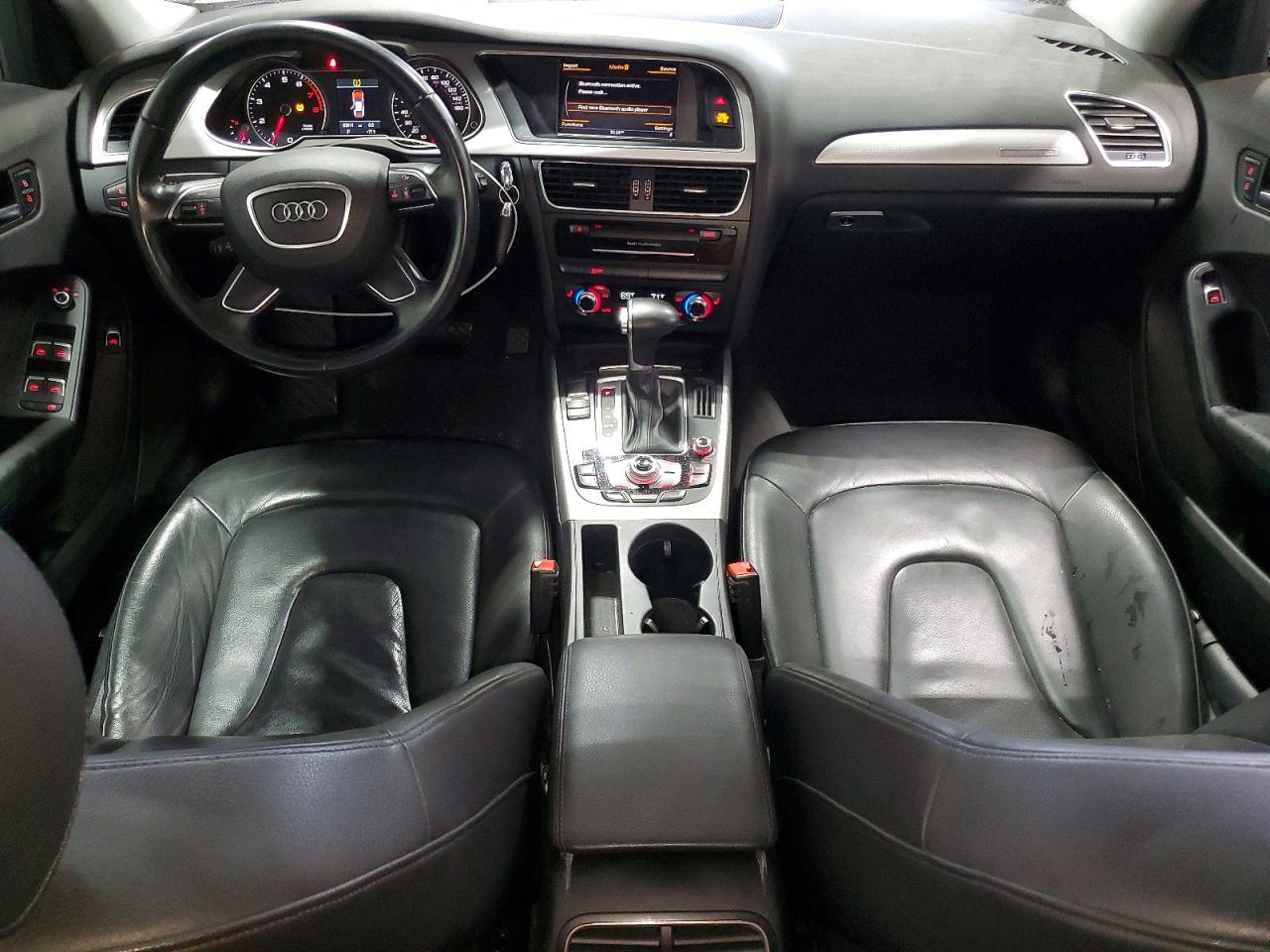 2015 AUDI A4 quattro Premium