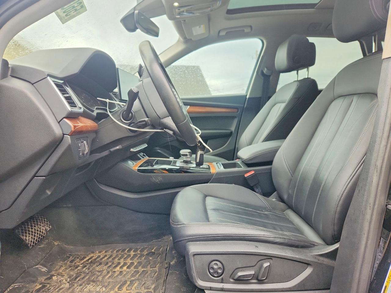 2021 AUDI Q5 quattro Premium