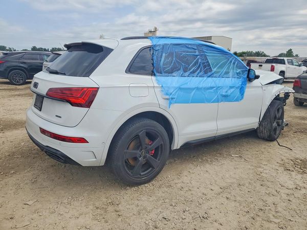 2024 AUDI Q5