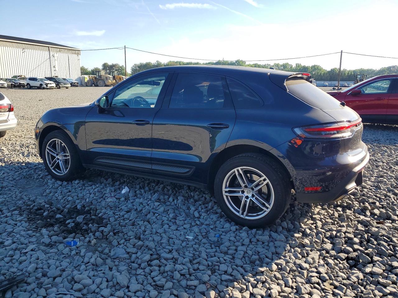 2022 PORSCHE MACAN