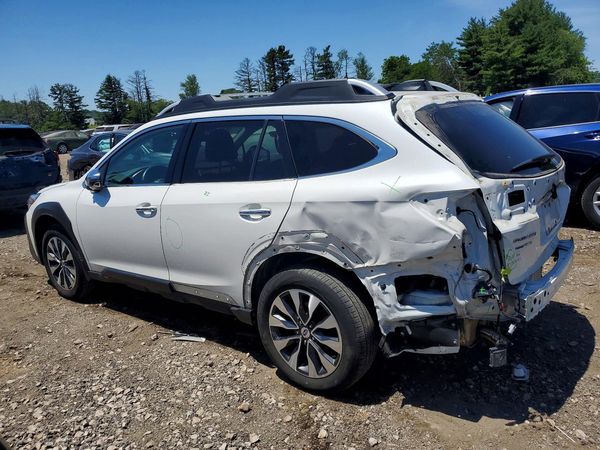 2023 SUBARU OUTBACK