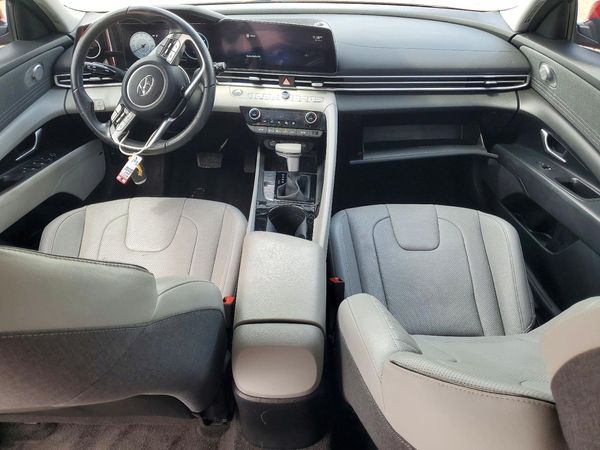 2022 HYUNDAI ELANTRA Limited
