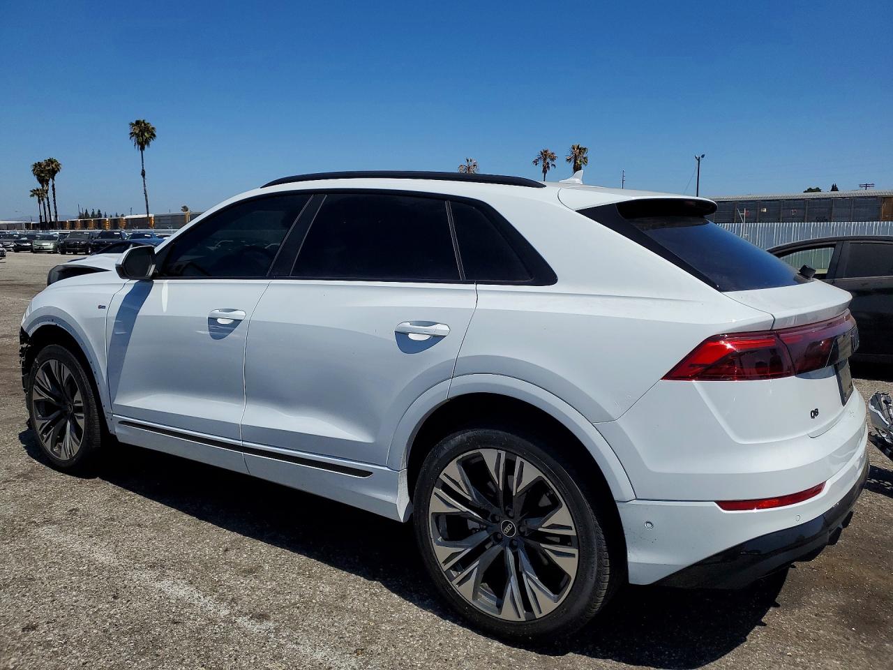 2025 AUDI Q8