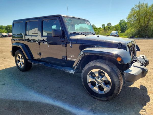 2016 JEEP WRANGLER UNLIMITED SAHARA 4X4