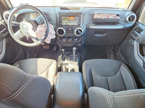 2016 JEEP WRANGLER UNLIMITED SAHARA 4X4