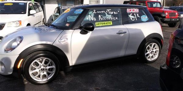 2015 MINI COOPER