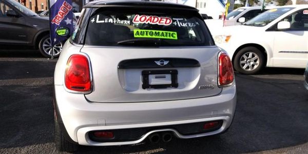 2015 MINI COOPER