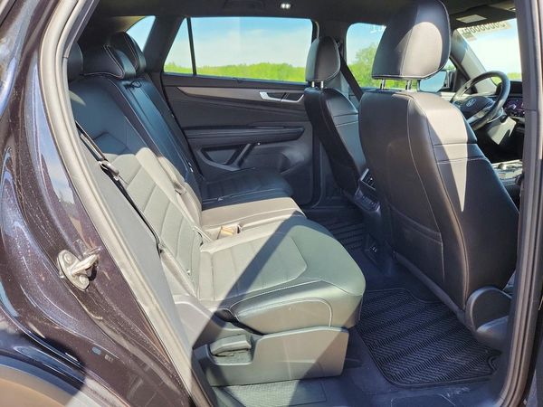 2024 VOLKSWAGEN ATLAS CROSS SPORT 4Motion SEL