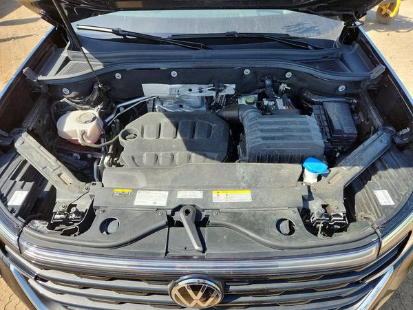 2024 VOLKSWAGEN ATLAS CROSS SPORT 4Motion SEL