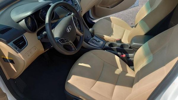 2013 HYUNDAI ELANTRA