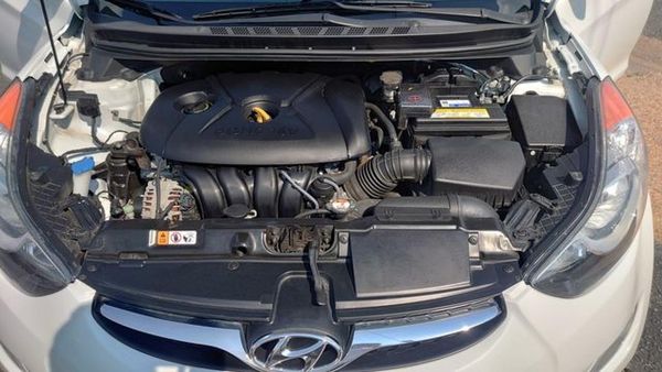 2013 HYUNDAI ELANTRA