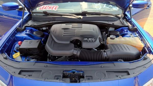 2018 CHRYSLER 300