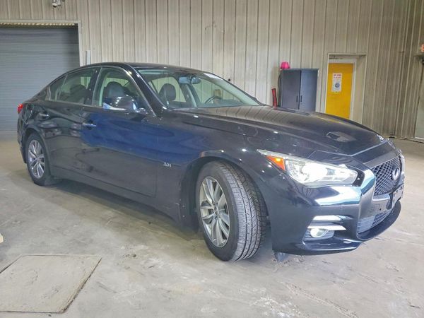 2017 INFINITI Q50