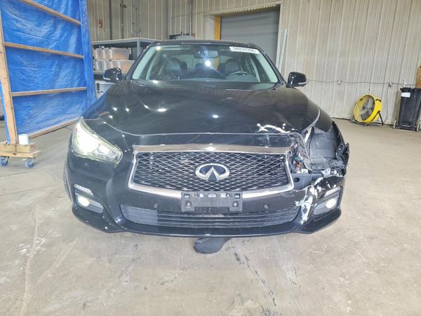 2017 INFINITI Q50