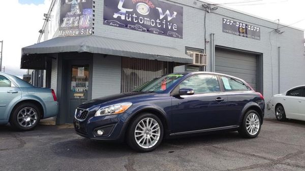 2012 VOLVO C30