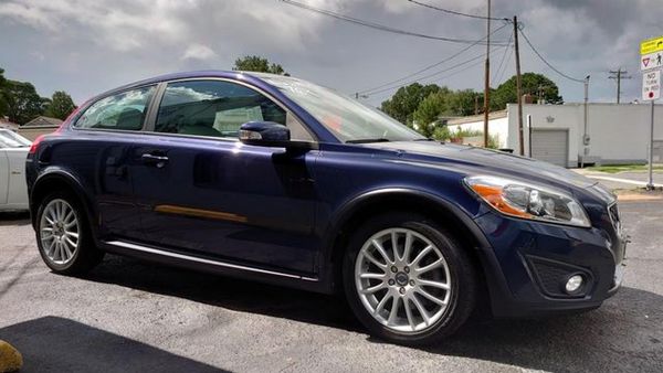 2012 VOLVO C30