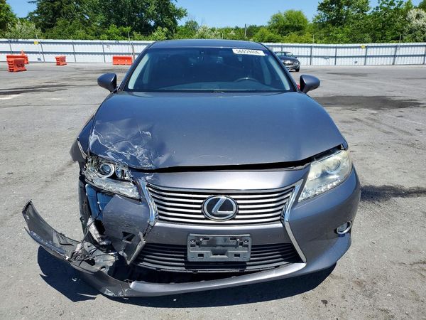 2015 LEXUS ES