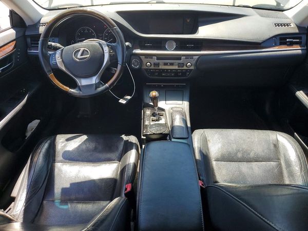 2015 LEXUS ES