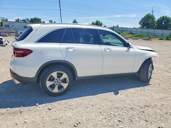 2018 MERCEDES-BENZ GLC GLC 300-4M