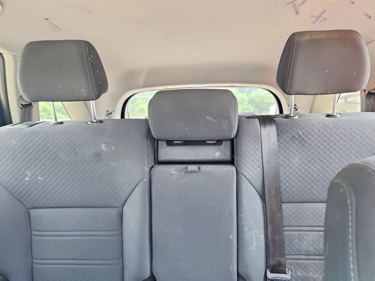 2017 KIA SORENTO L, LX