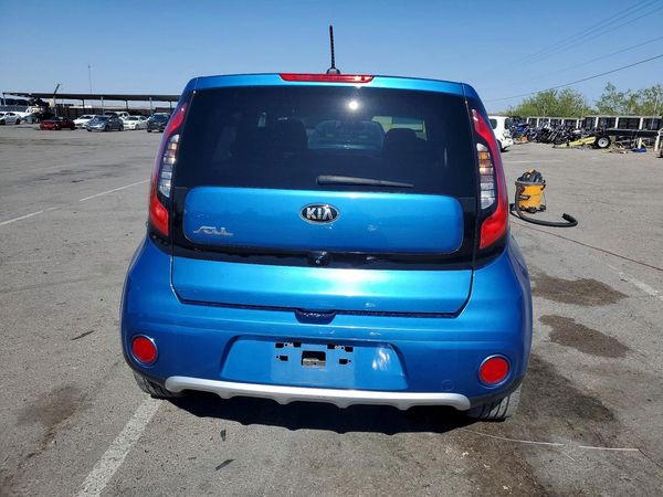2017 KIA SOUL Plus