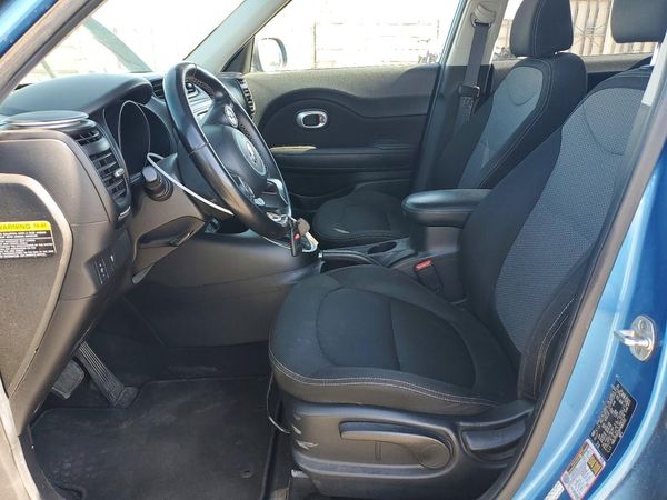 2017 KIA SOUL Plus
