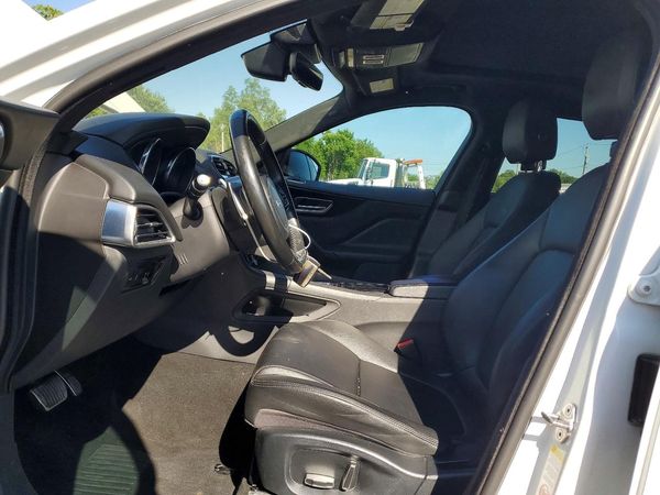 2019 JAGUAR F-PACE Premium