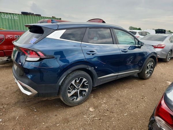 2023 KIA SPORTAGE EX