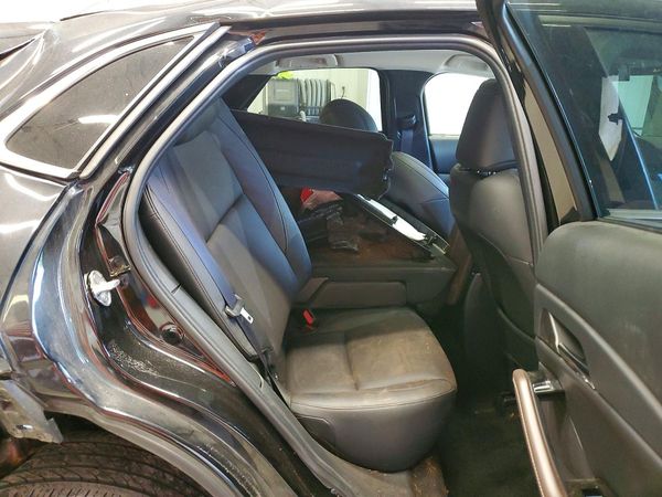 2024 MAZDA CX-30 Premium Package