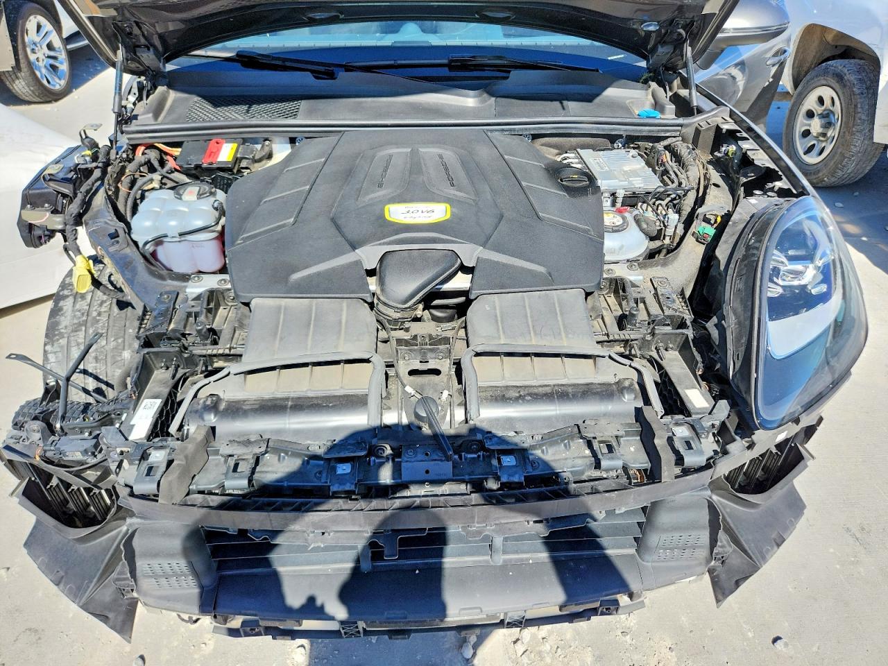 2020 PORSCHE CAYENNE E-Hybrid Coupe