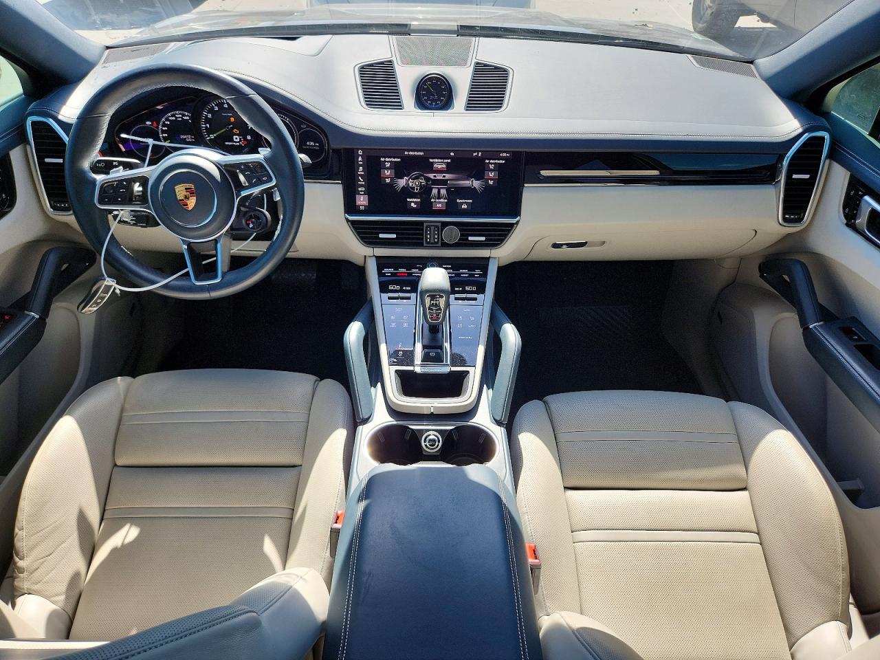 2020 PORSCHE CAYENNE E-Hybrid Coupe