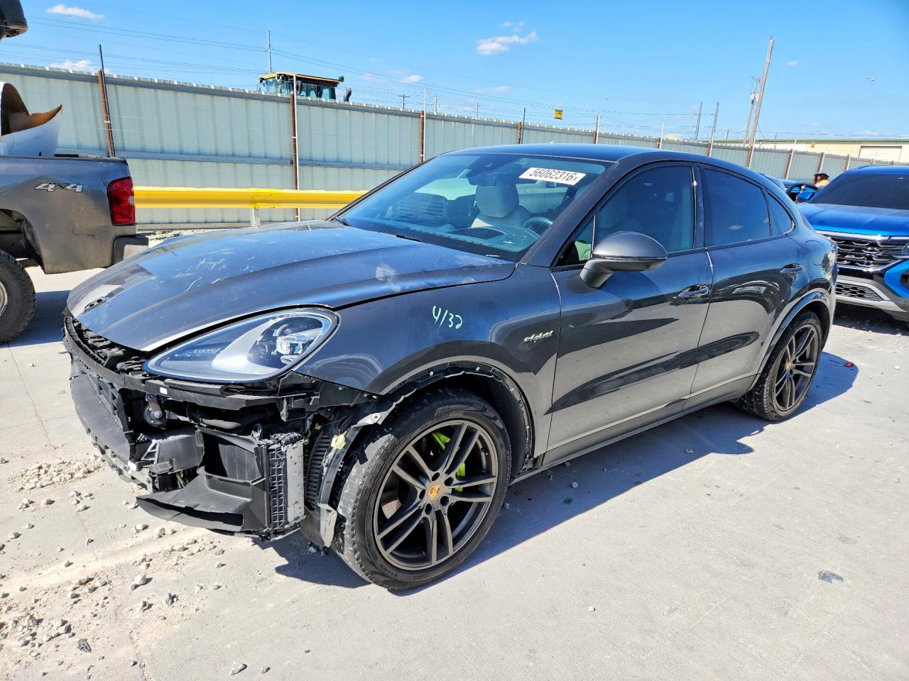 2020 PORSCHE CAYENNE E-Hybrid Coupe