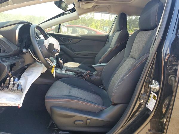 2023 SUBARU CROSSTREK Premium — DENT