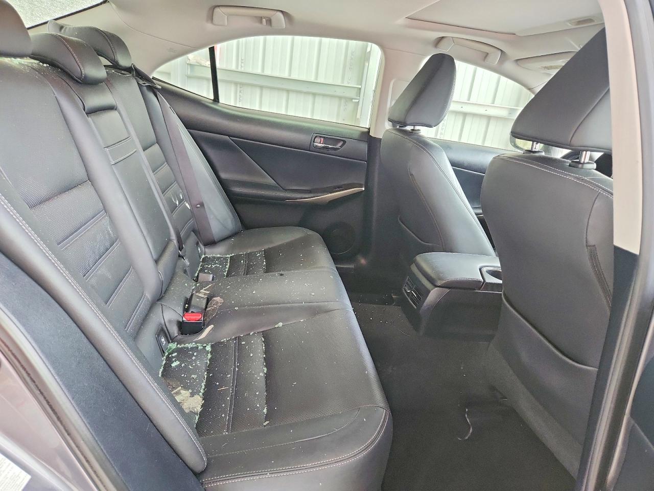 2015 LEXUS IS 250