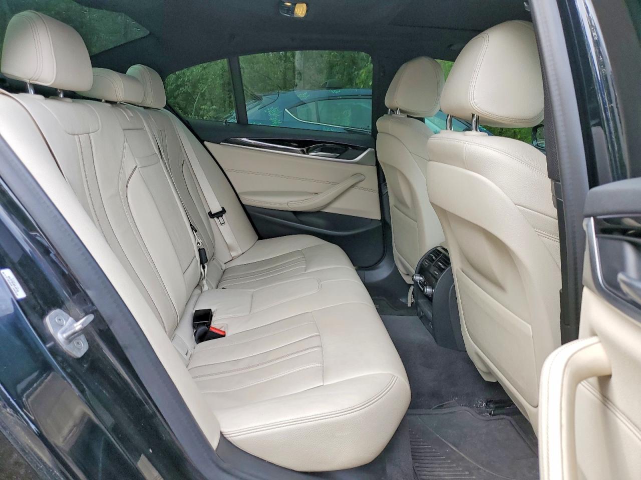 2020 BMW 530 xDrive