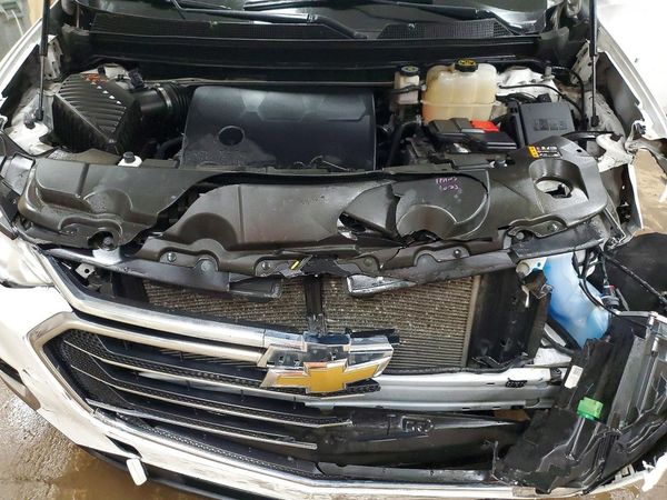 2021 CHEVROLET TRAVERSE LT