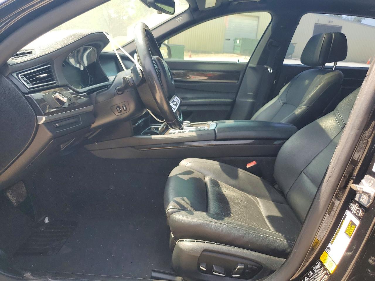 2014 BMW 740 xDrive
