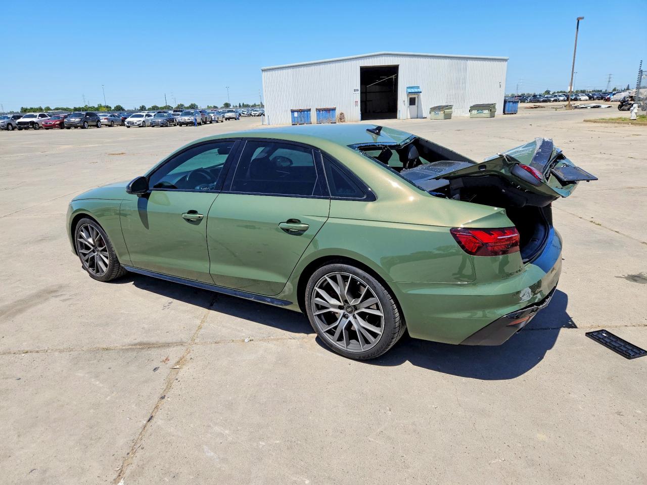 2023 AUDI S4 quattro Premium Plus