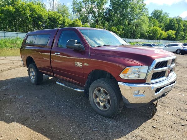 2018 RAM 2500 SLT — Passenger 3/4
