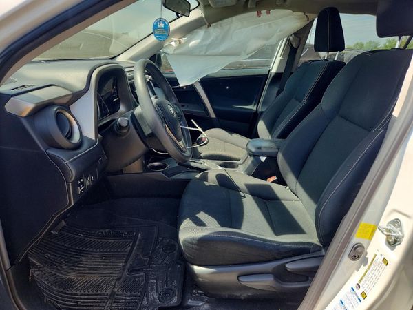 2015 TOYOTA RAV4 XLE (M Grade)