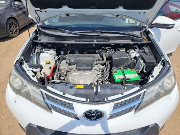2015 TOYOTA RAV4 XLE (M Grade)