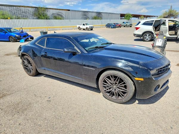 2013 CHEVROLET CAMARO 2LS