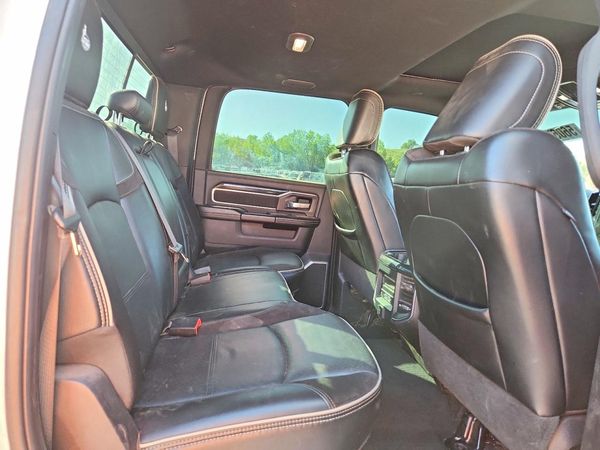 2022 RAM 3500 LARAMIE CREW CAB 4X4