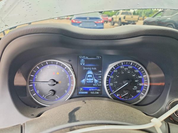 2017 INFINITI Q50